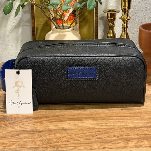 Robert Graham Other - Robert Graham NWT Black Remy V Leather Toiletry Dopp Kit Travel Grooming Bag